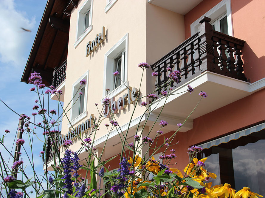 façade hôtel restaurant oberlé